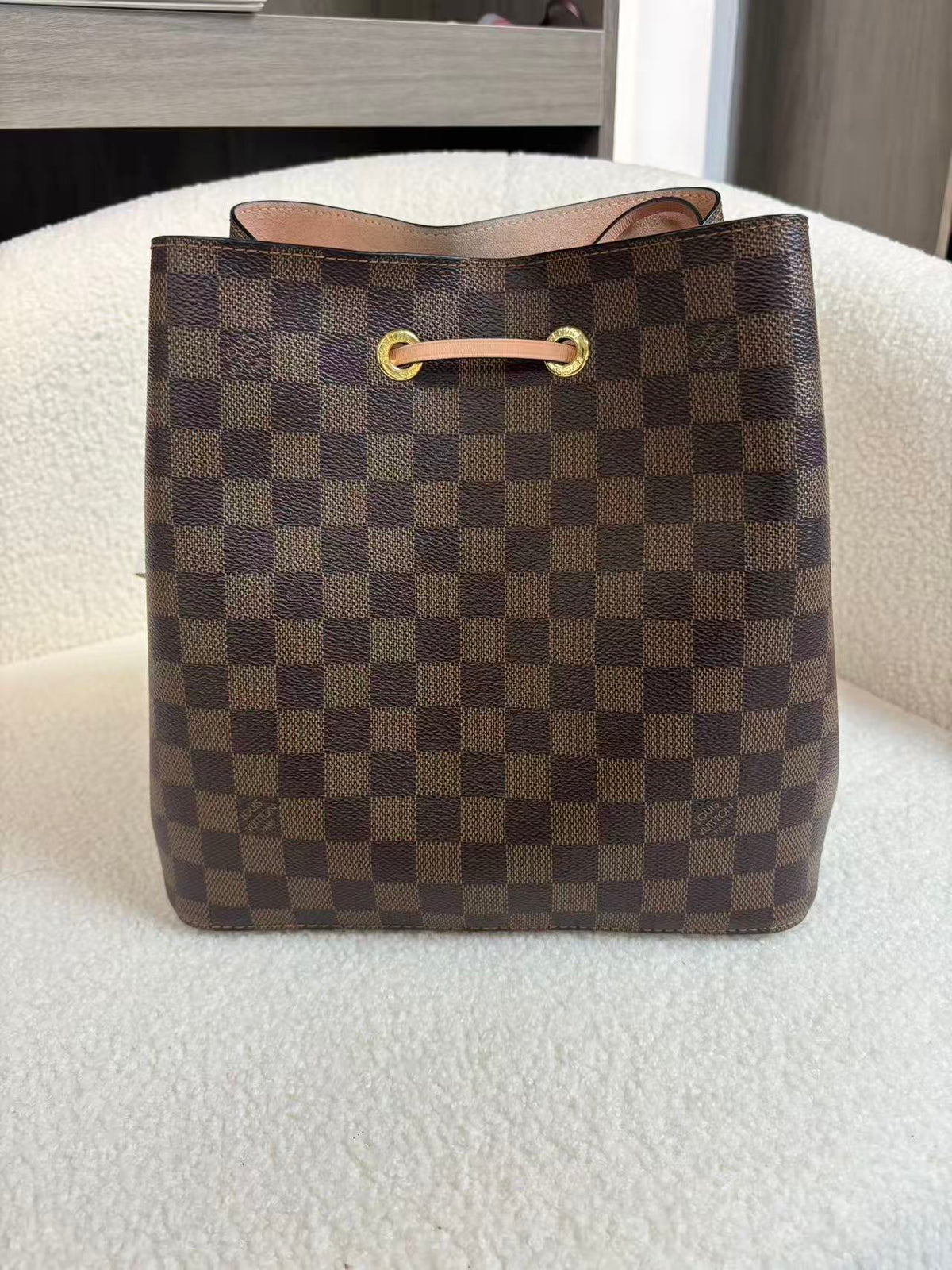Louis Vuitton Damier Ebene NeoNoe MM